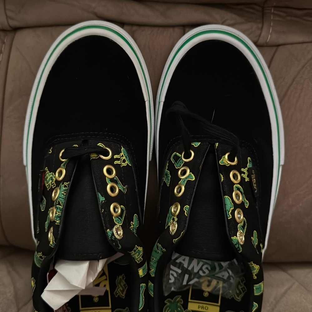 Vans Era Pro X Shake Junt Sneaker Size 8.5 Women